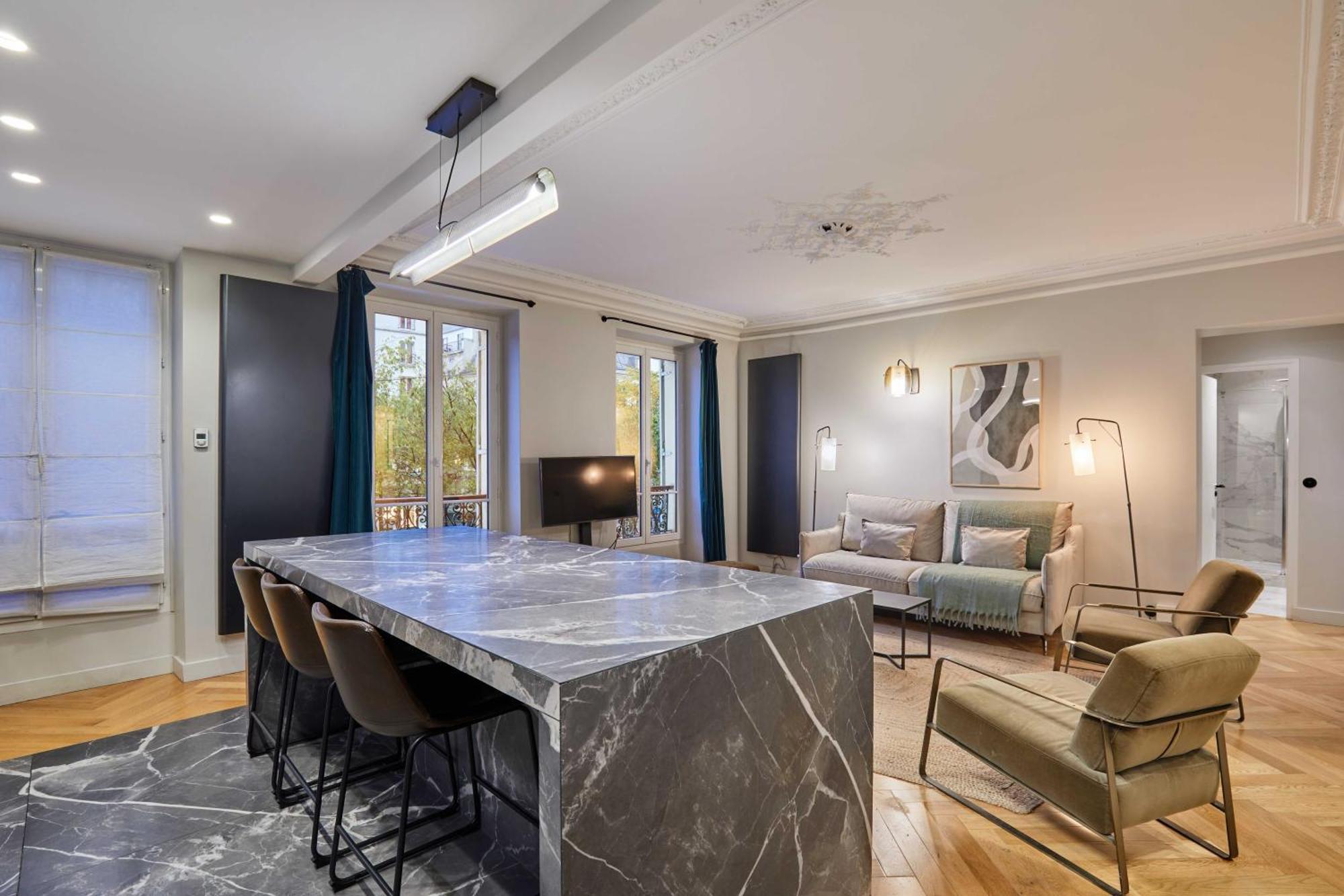 Apartment Magnificent - 3br- 8p - Batignolles