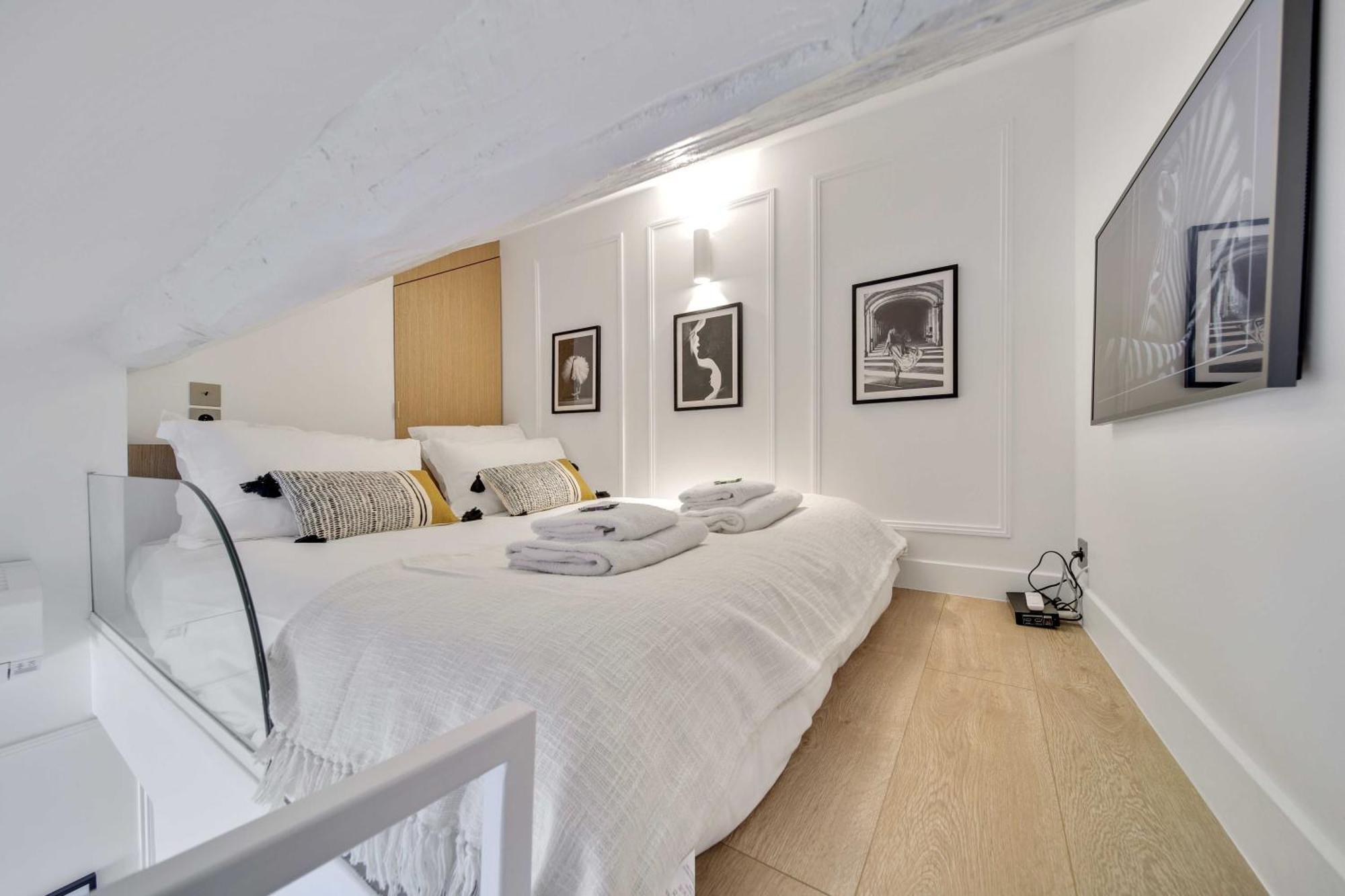 Ultra Town House By Architect - Louvre Apartment *
