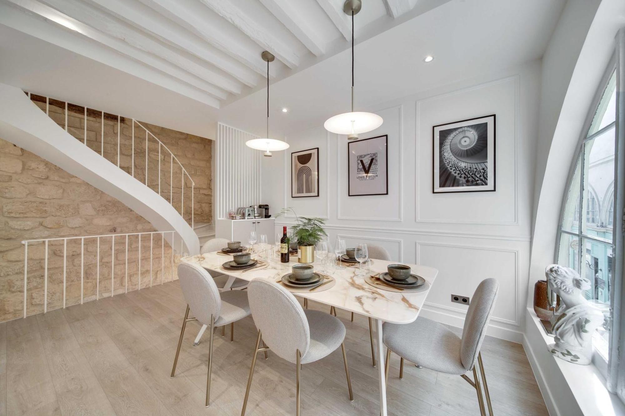 Ultra Town House By Architect - Louvre Apartment