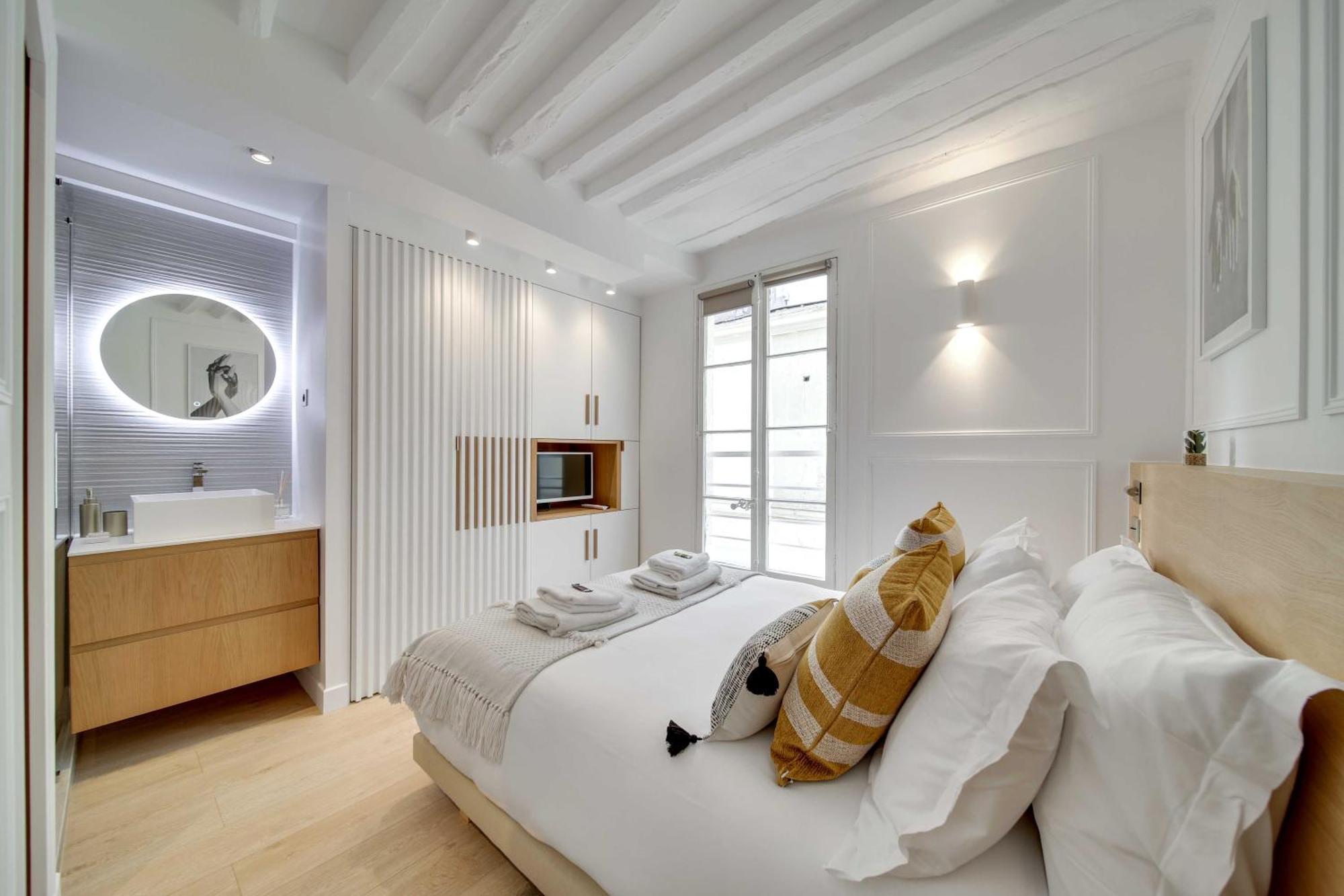 Ultra Town House By Architect - Louvre Paris