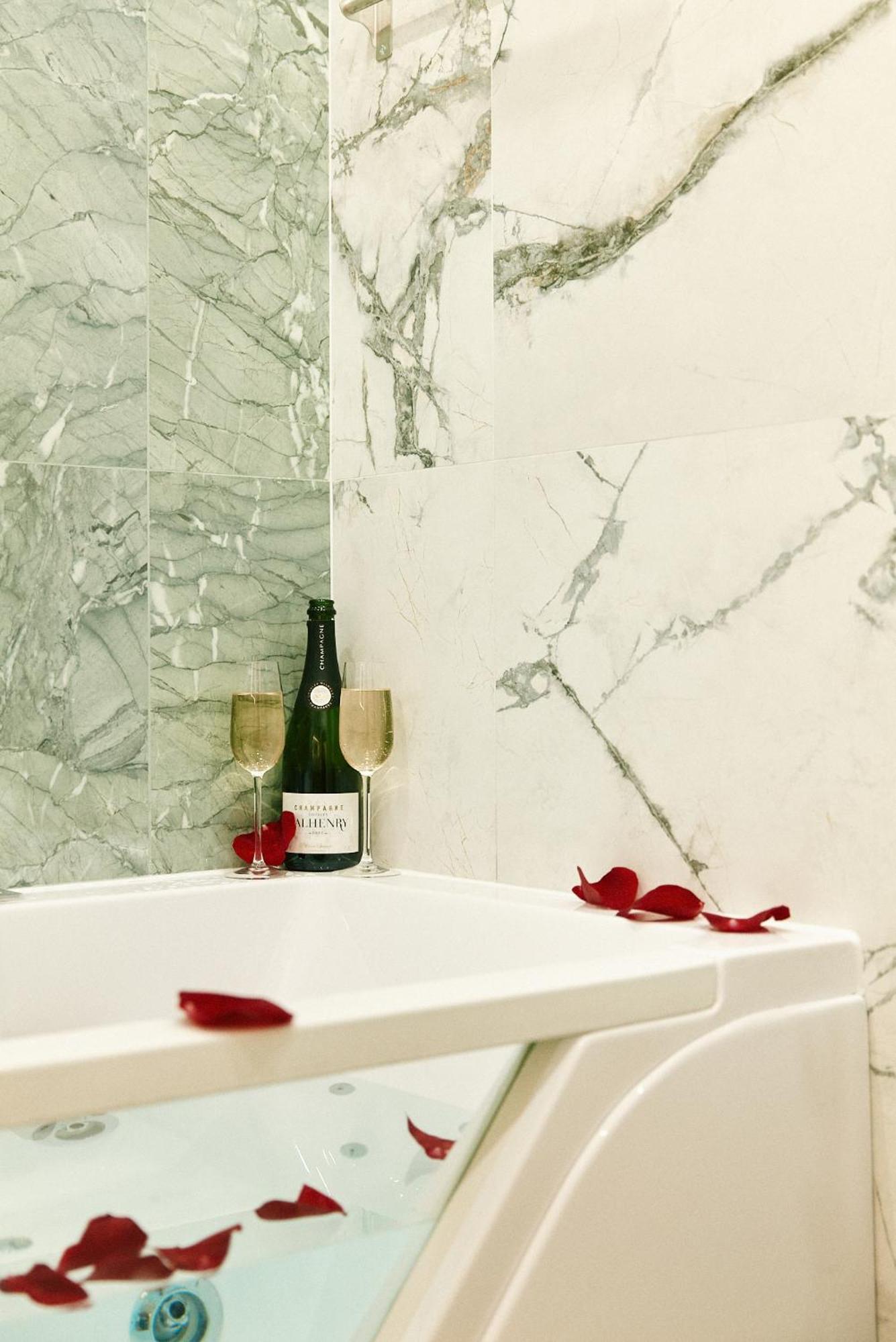 Lavie Maison Ac Hot Tub Apartment Paris