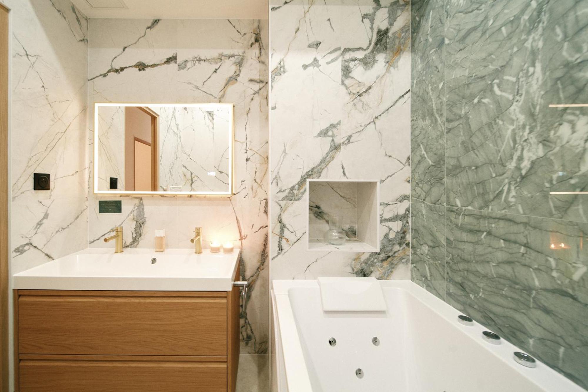Lavie Maison Ac Hot Tub Paris