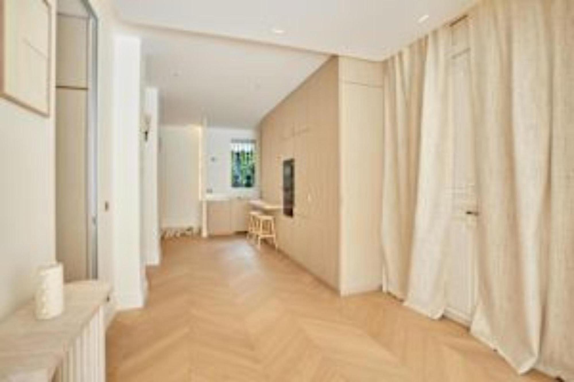 Sumptuous With Garden Arc De Triomphe Appartamento *