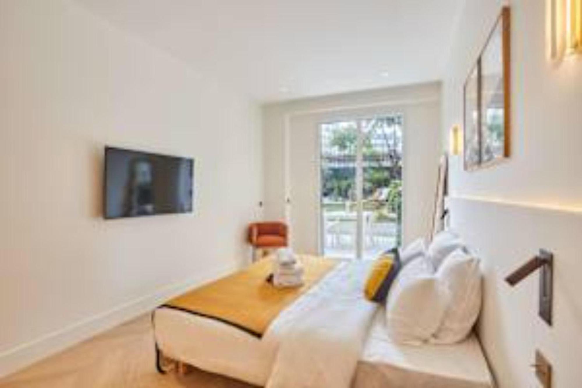 Appartamento Sumptuous With Garden Arc De Triomphe