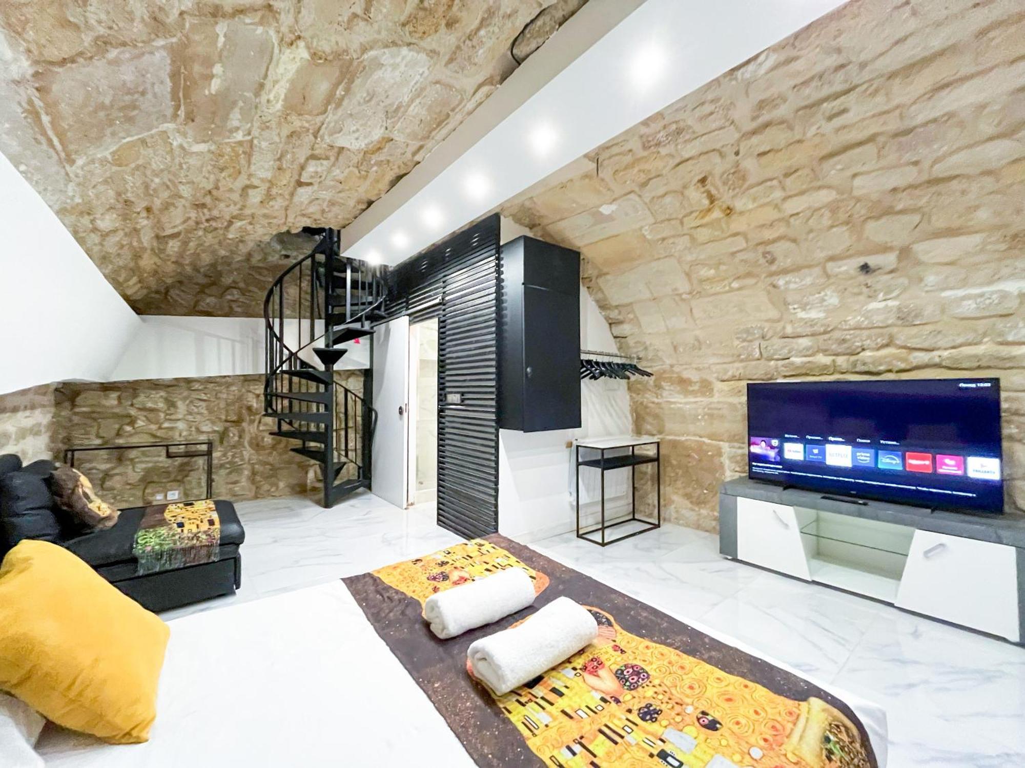154 - Urban Atelier Cinema In Appartamento Parigi