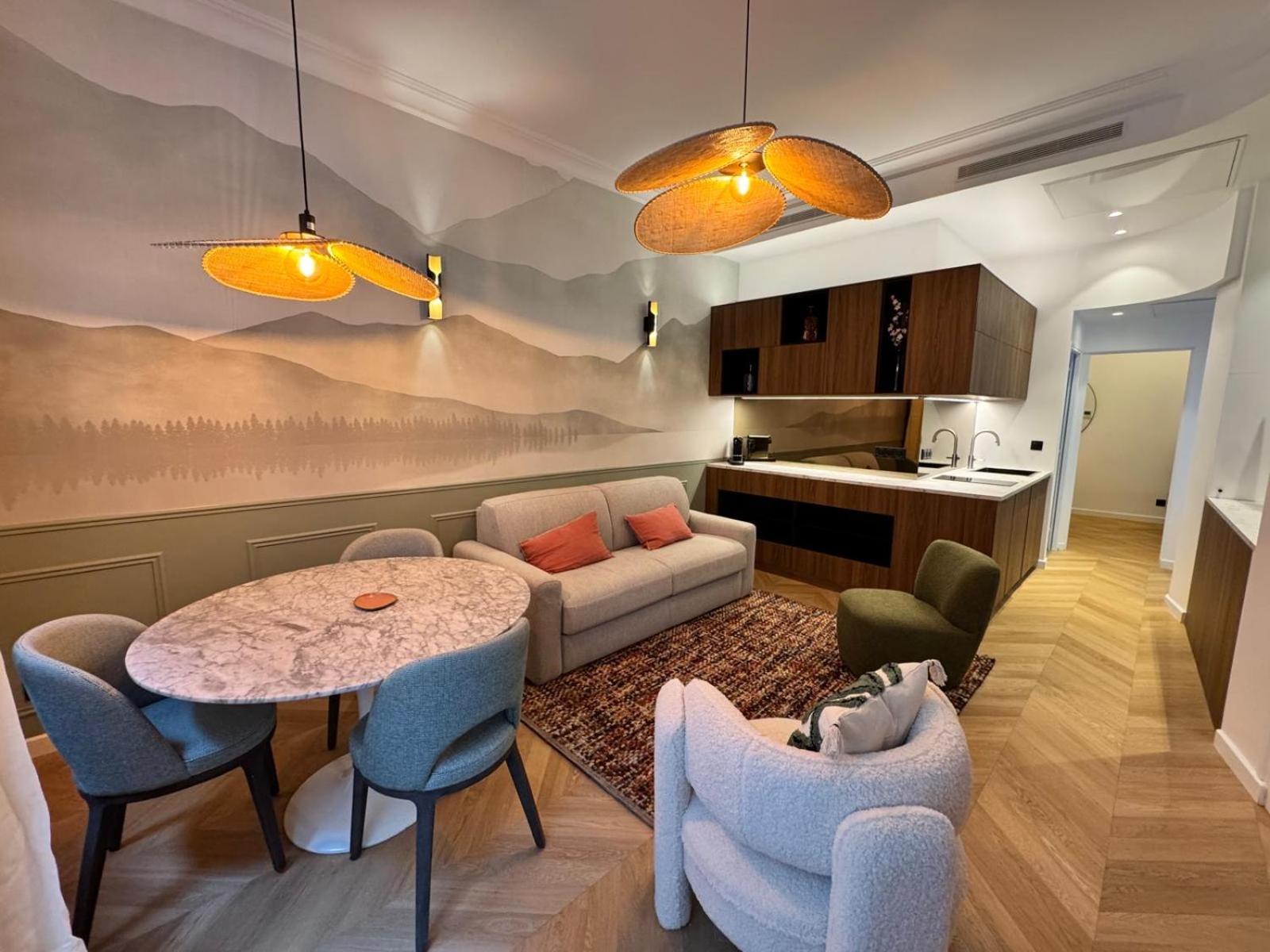Hotel Etoile Trocadero Parigi