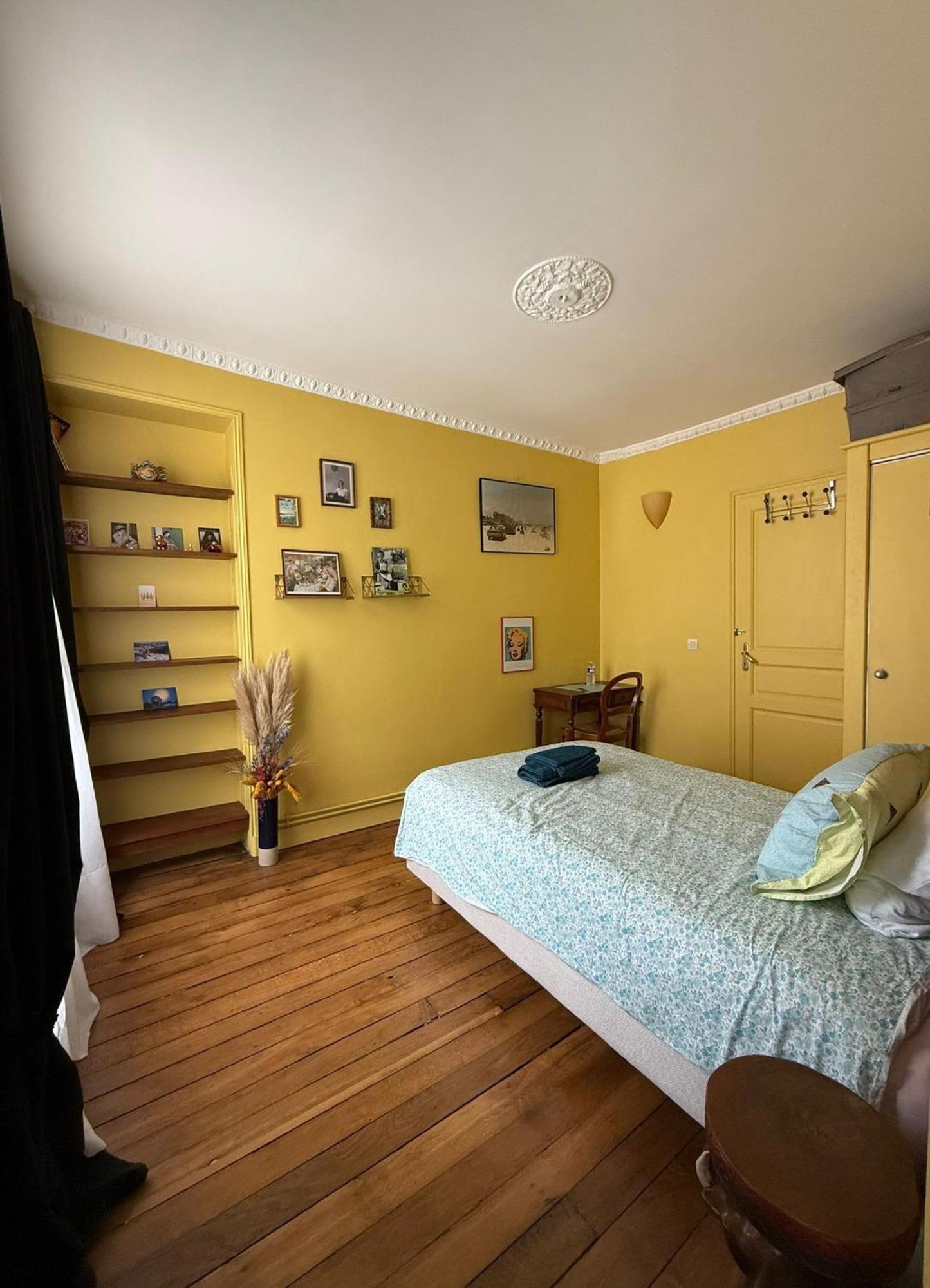 Alloggio in famiglia Bergere Opera Trevise - 2 Connecting With Private Bathroom And 1 Study - 35 M2 *