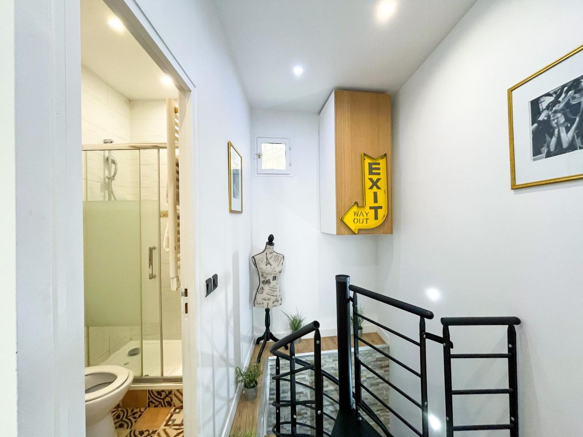 32 Atelier Fashion Parigi