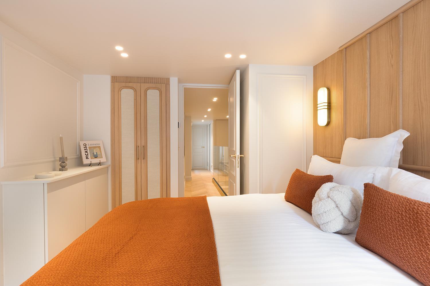Maison Galante's With Services In Louvre - Rue Des Dechargeurs * Parigi