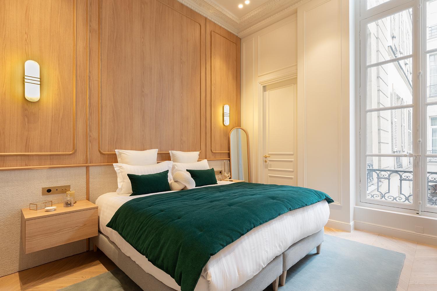Maison Galante's With Services In Louvre - Rue Des Dechargeurs *