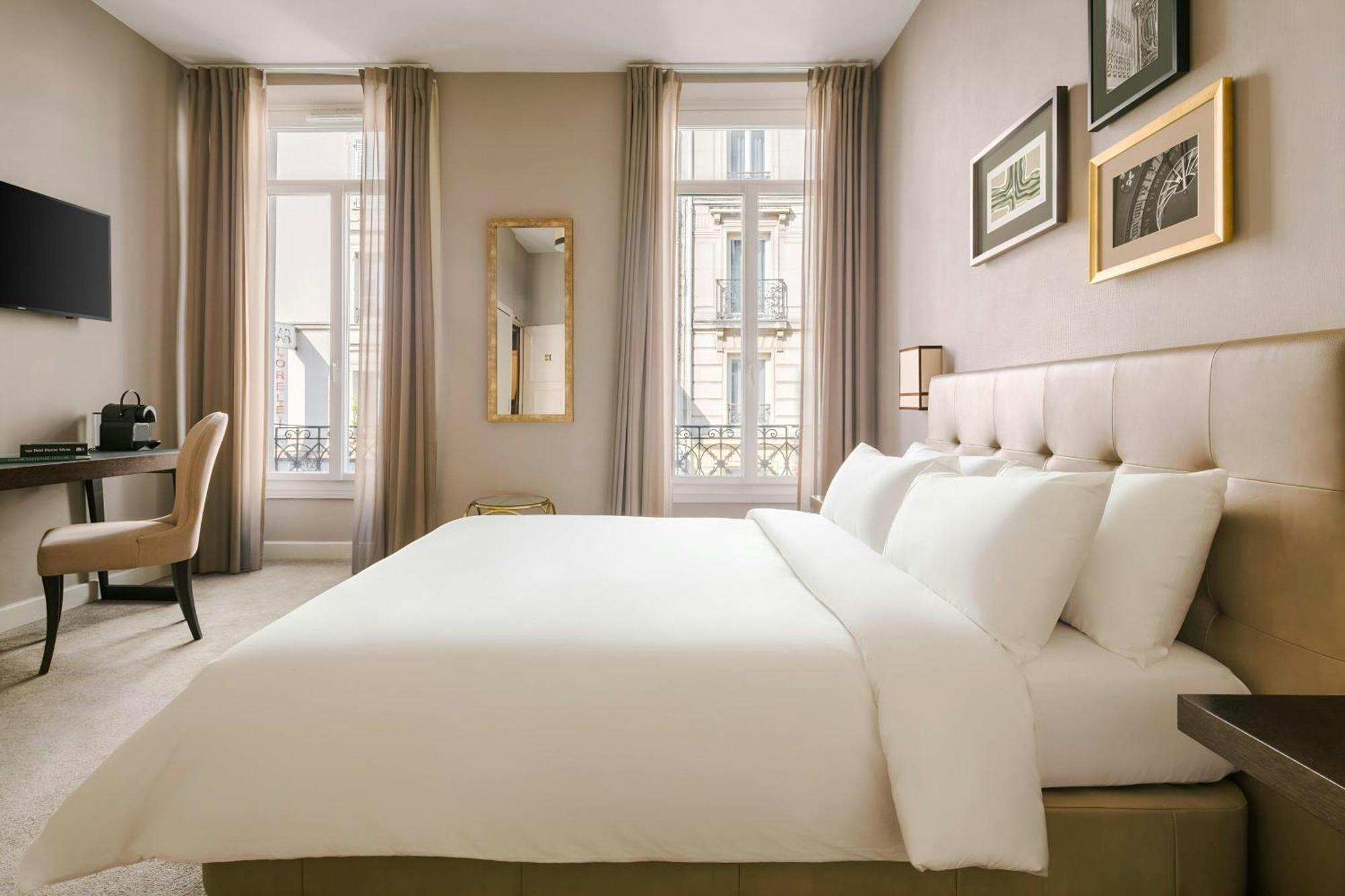 Le Frochot Pigalle, Sonder By Marriott Bonvoy Hotel Parigi