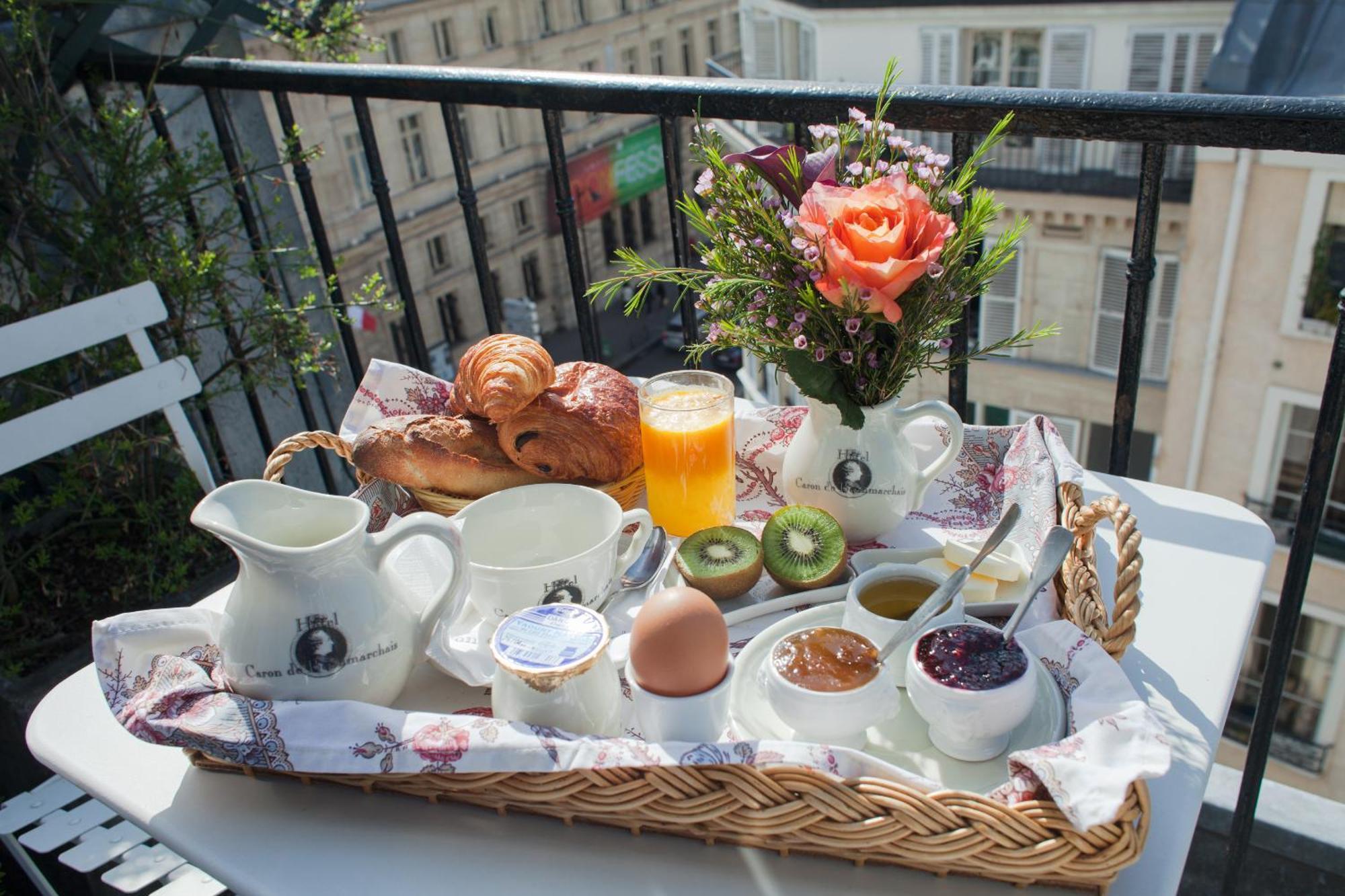 Hotel Caron De Beaumarchais Parigi