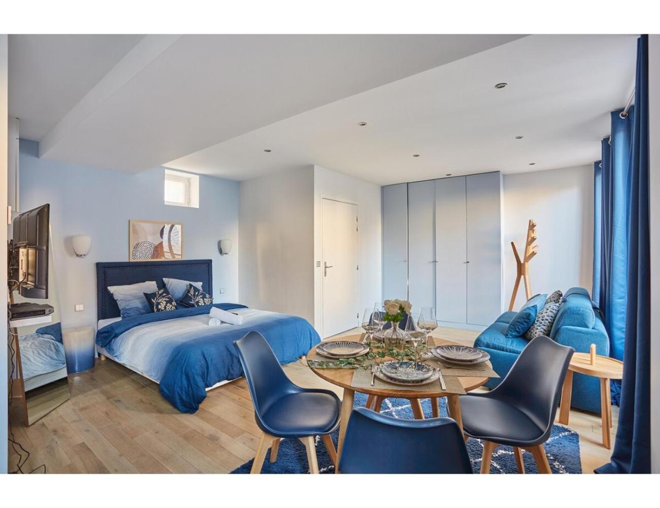 Porte Maillot Arc De Triomphe By Prestige *