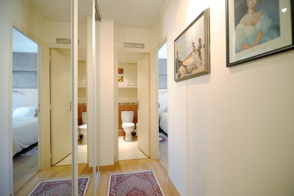 The Welcoming Dragon 3* Parigi