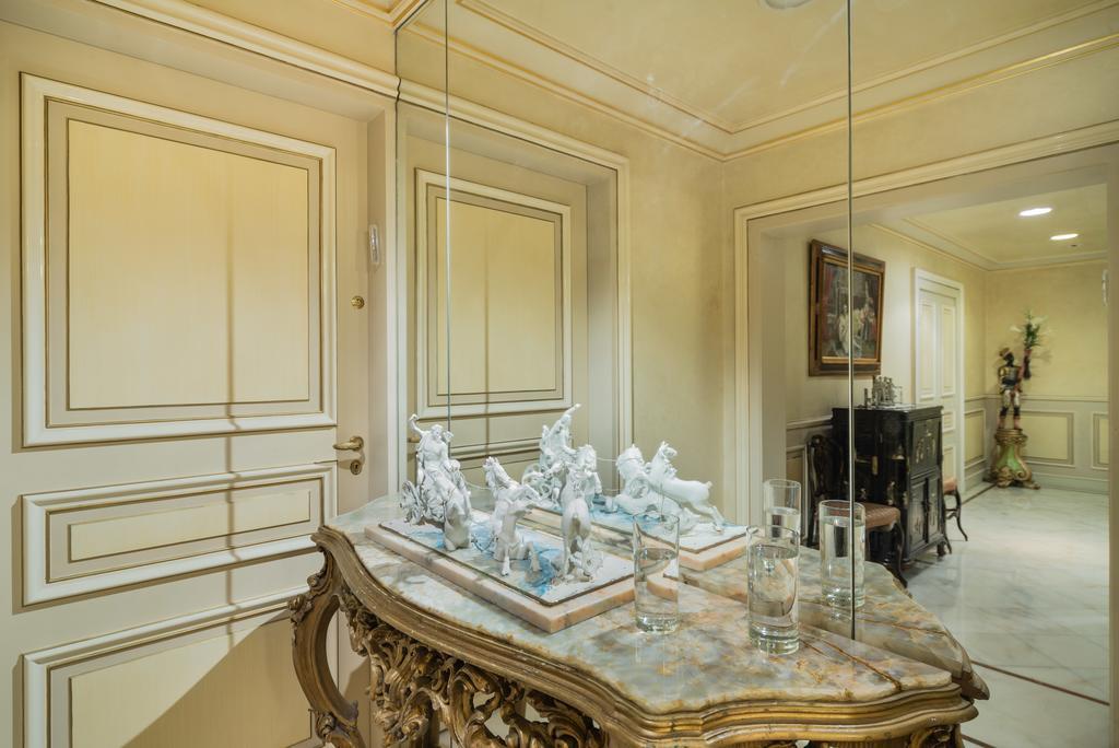 Apartment Arc De Triomphe - Foch Palace *