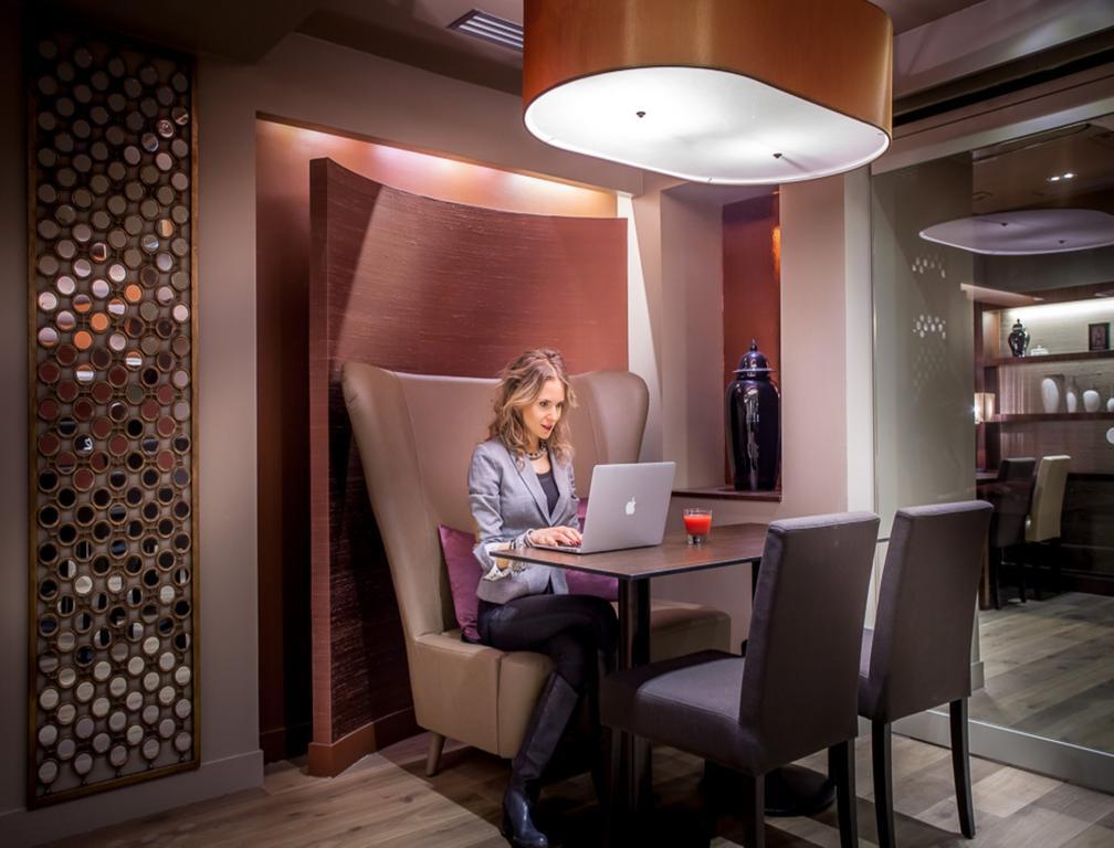 Armoni Hotel Parigi