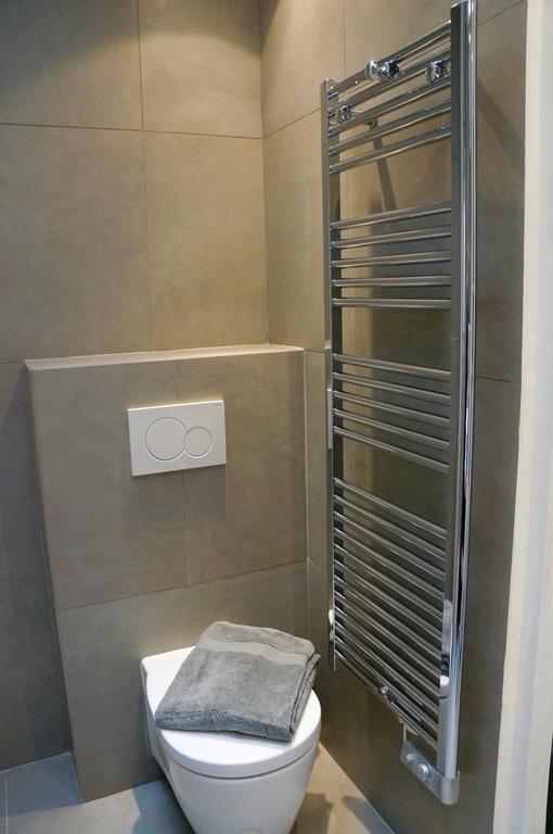 De Charme A Montmartre Apartment *