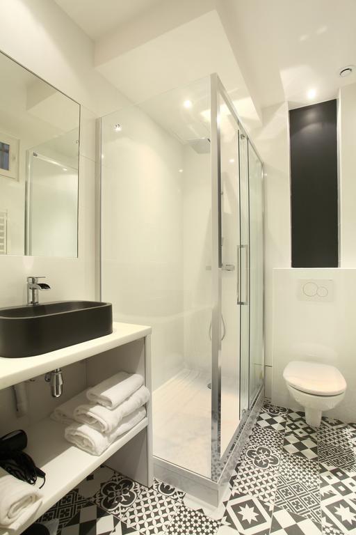 Rent A - Bonne Nouvelle * Paris