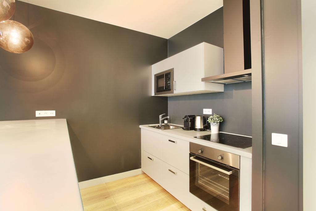 Rent A - Bonne Nouvelle Apartment *