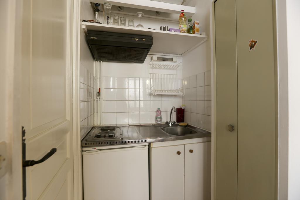 Apartment Lovely And Typical 1 Bedroom