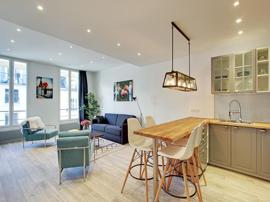 Apartment Rent A - Bonne Nouvelle