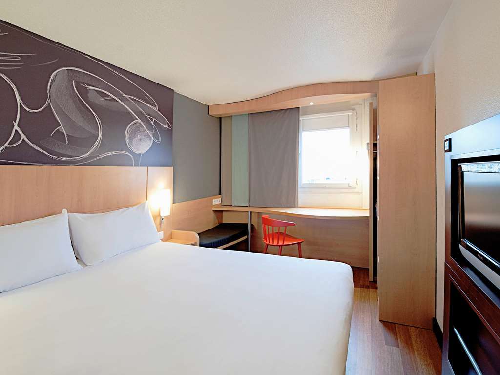 Hotel Ibis Gare De L'est Tgv 3*