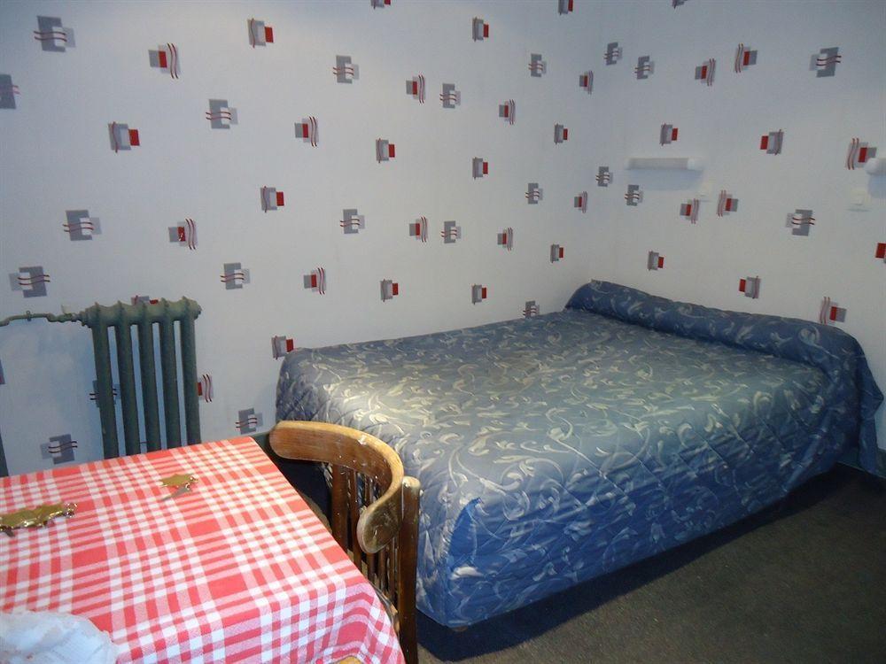 Des Arts Hotel *