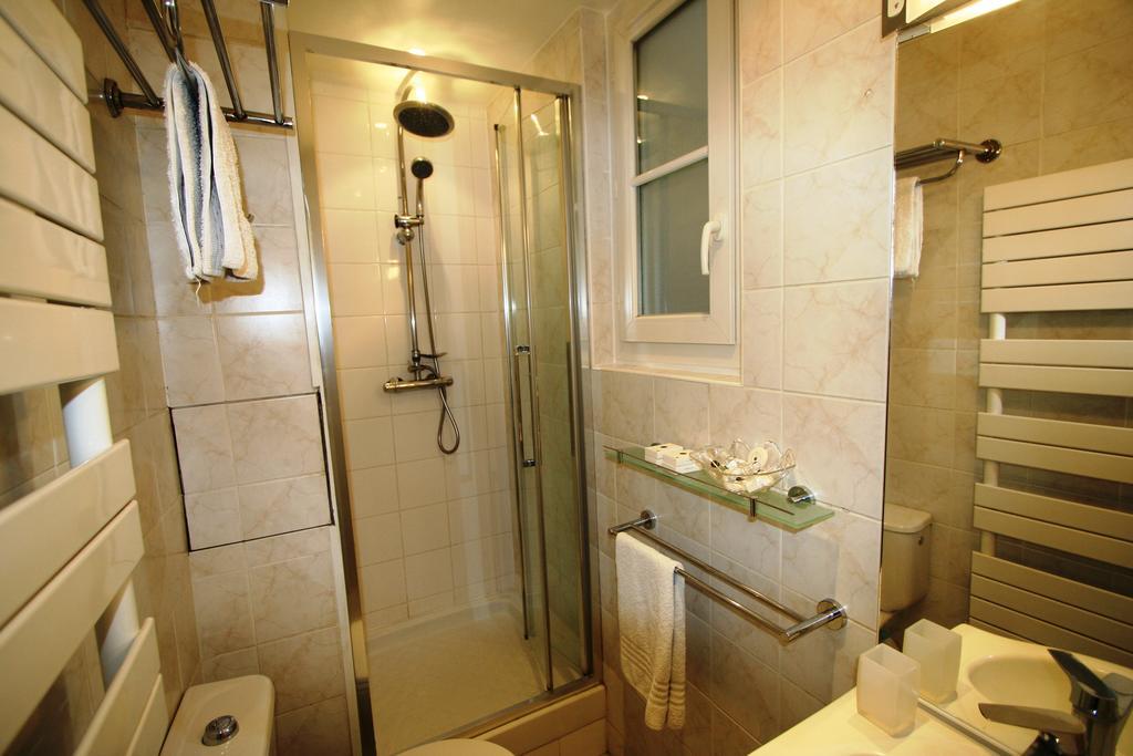 Appartamento Parisinteriorsrentals - Beautiful Le Marais Notre Dame