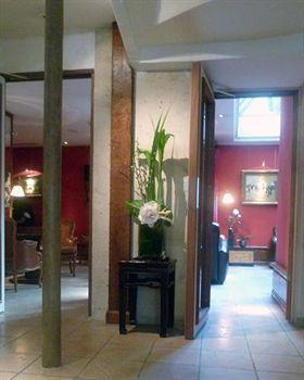Atlantis Hotel 3*