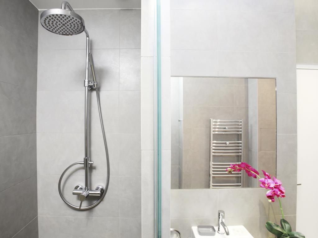 Appartamento Livinparis - Luxury 3 Bedrooms Le Louvre I