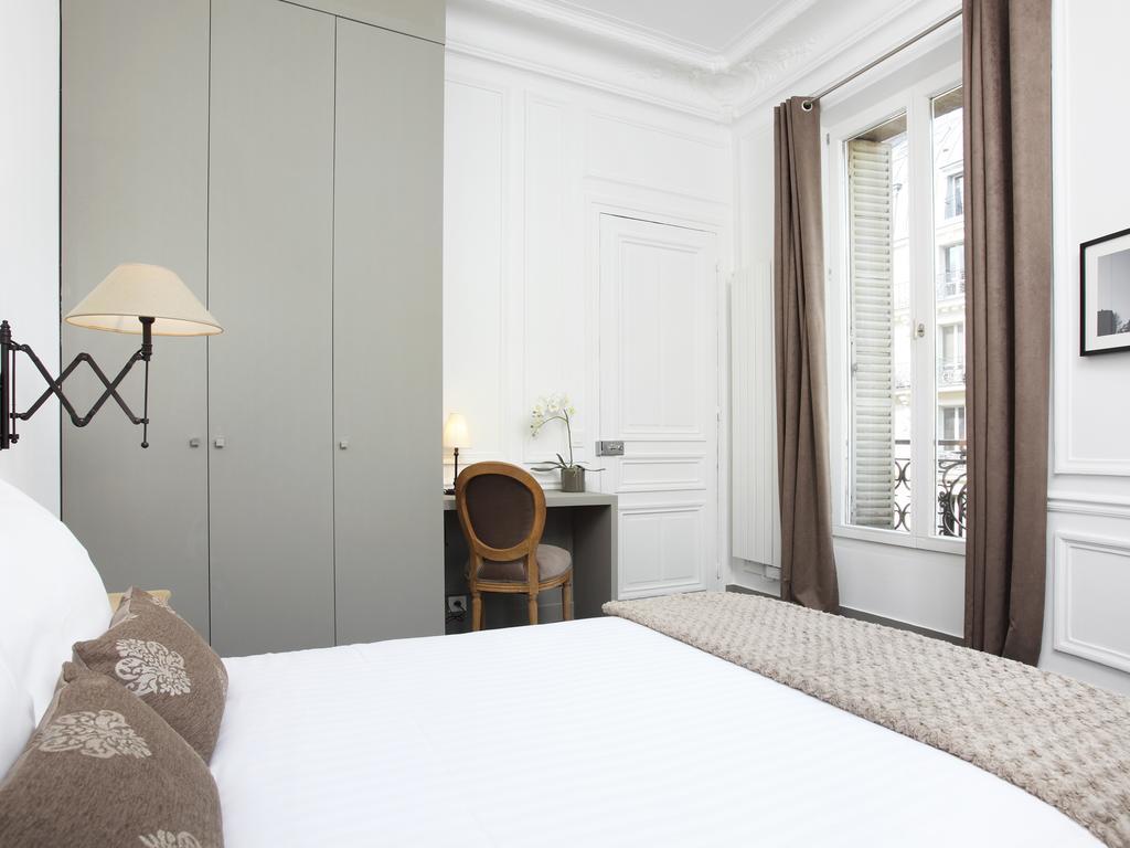 Livinparis - Luxury 3 Bedrooms Le Louvre I Paris