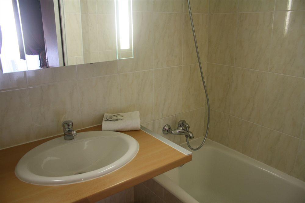 De 3* Parigi