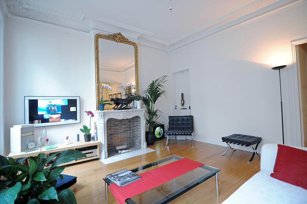 Bed & Breakfast Champs Elysees - Air Conditioning 3*