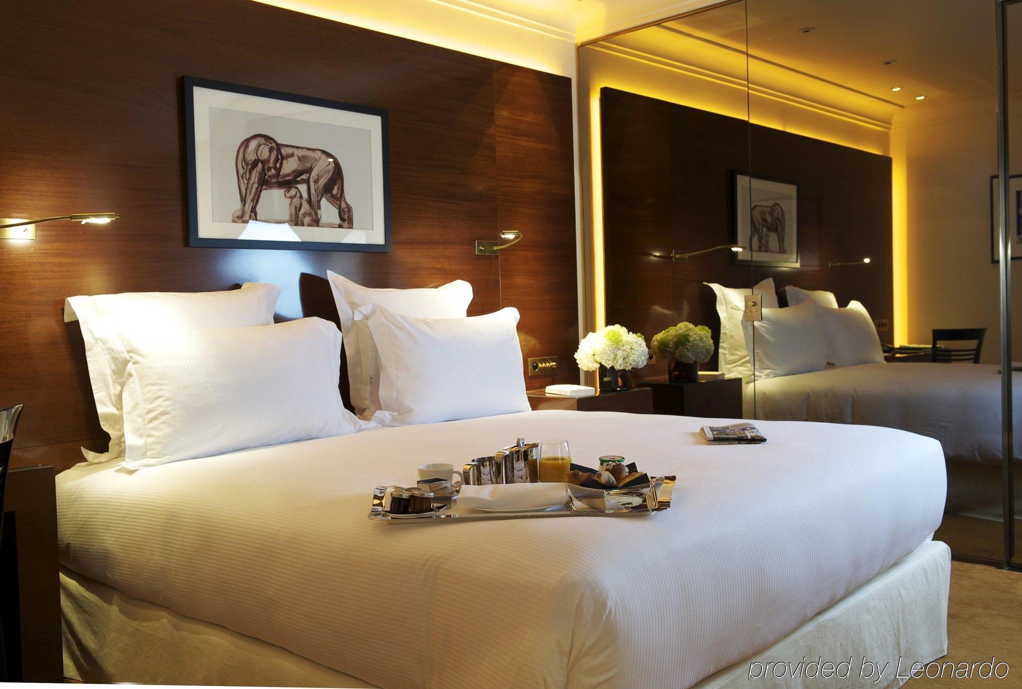 Montaigne Hotel 5*