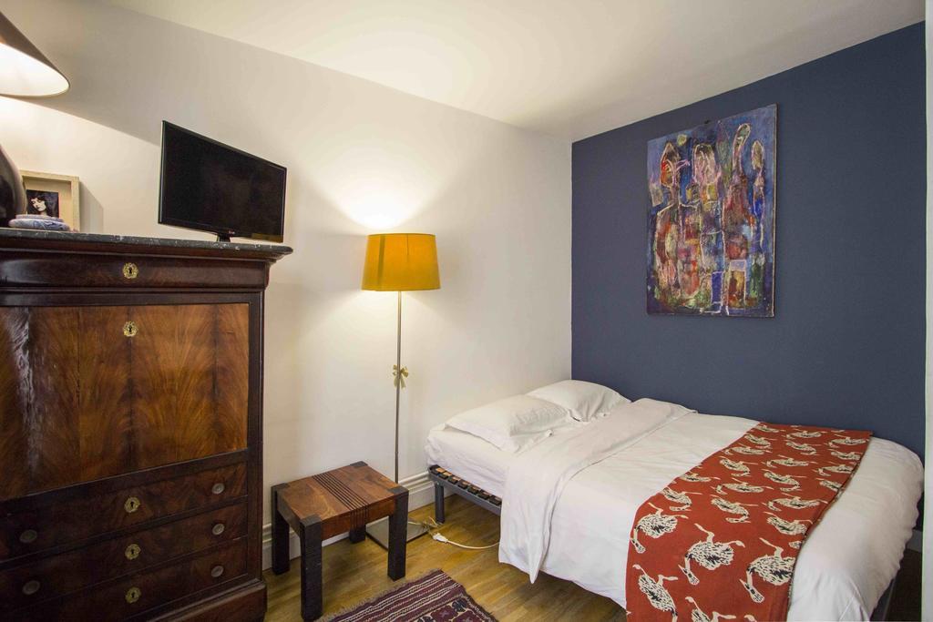 Hotel Des Arts Montmartre Parigi