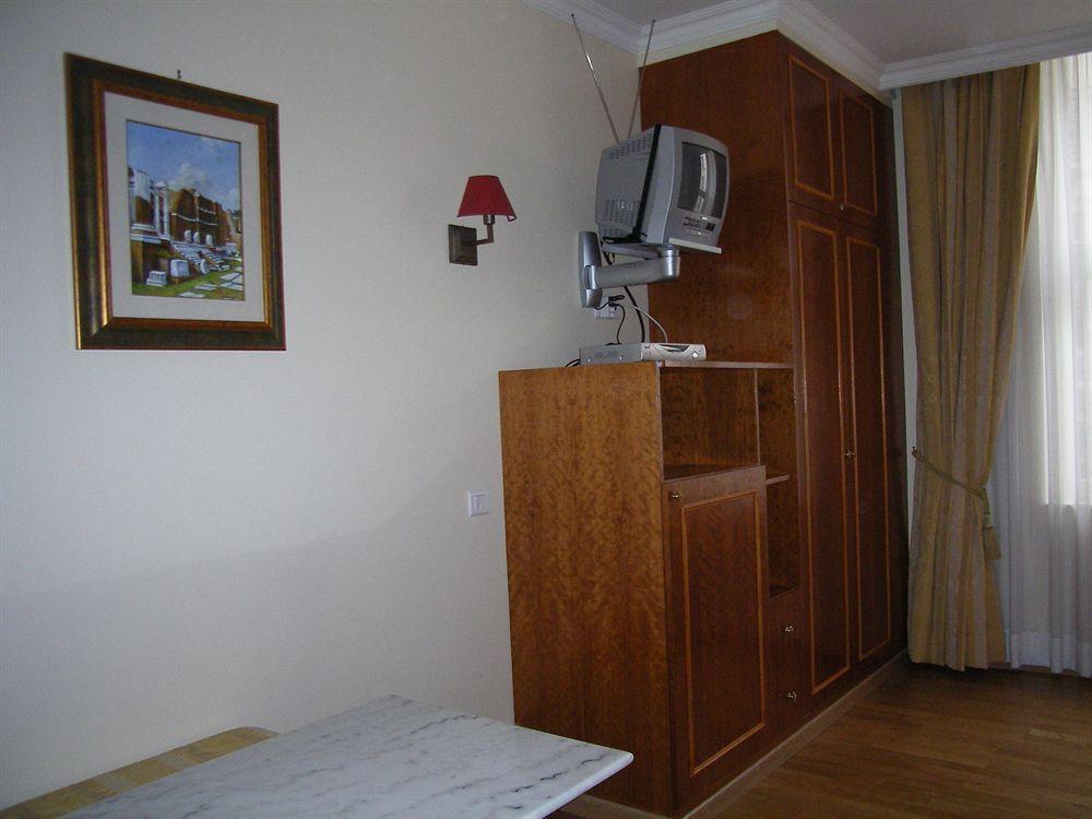 Apartment Arc De Triomphe *