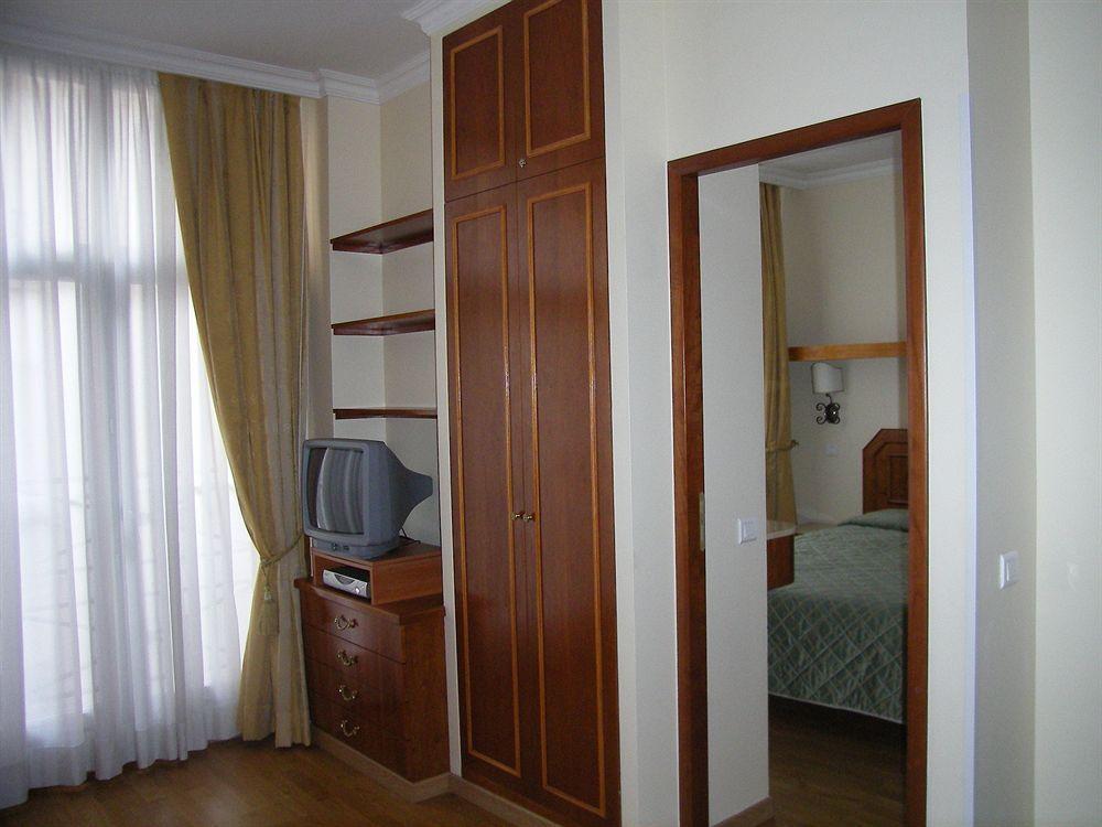 Arc De Triomphe Apartment Paris