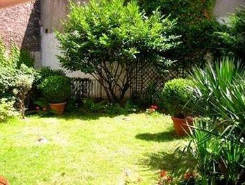 Ibis Styles Buttes Chaumont 3* Parigi