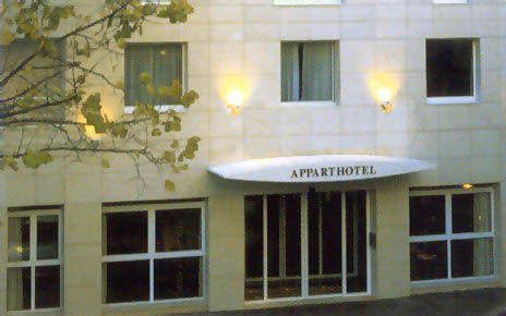 Citadines Montmartre Aparthotel Parigi