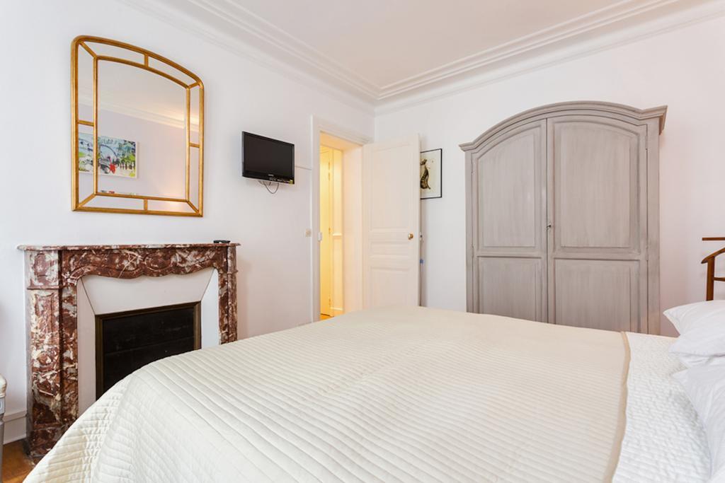 Private - Le Bon Marche - Sevres Apartment Paris