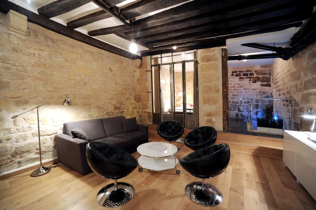 Unique Loft In Le Marais Appartamento Parigi