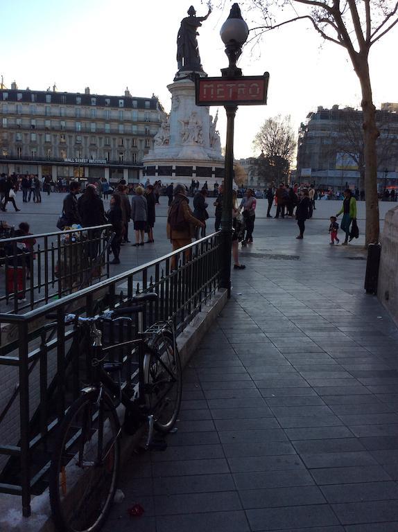 Duplex Republique Canal Saint Martin Parigi