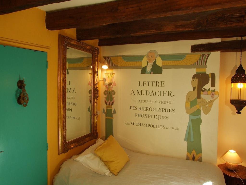 Hotel De Nesle 3*