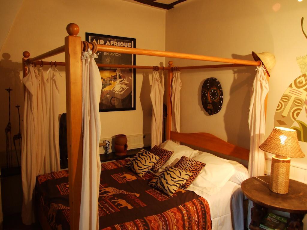 Hotel De Nesle 3*