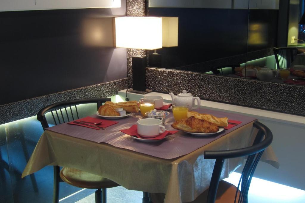 Hotel Camelia Parigi