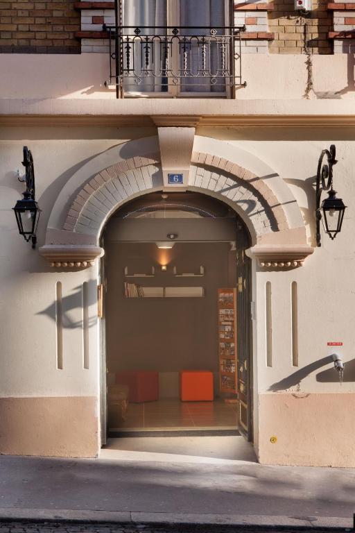 Le Vingt Hotel 2*