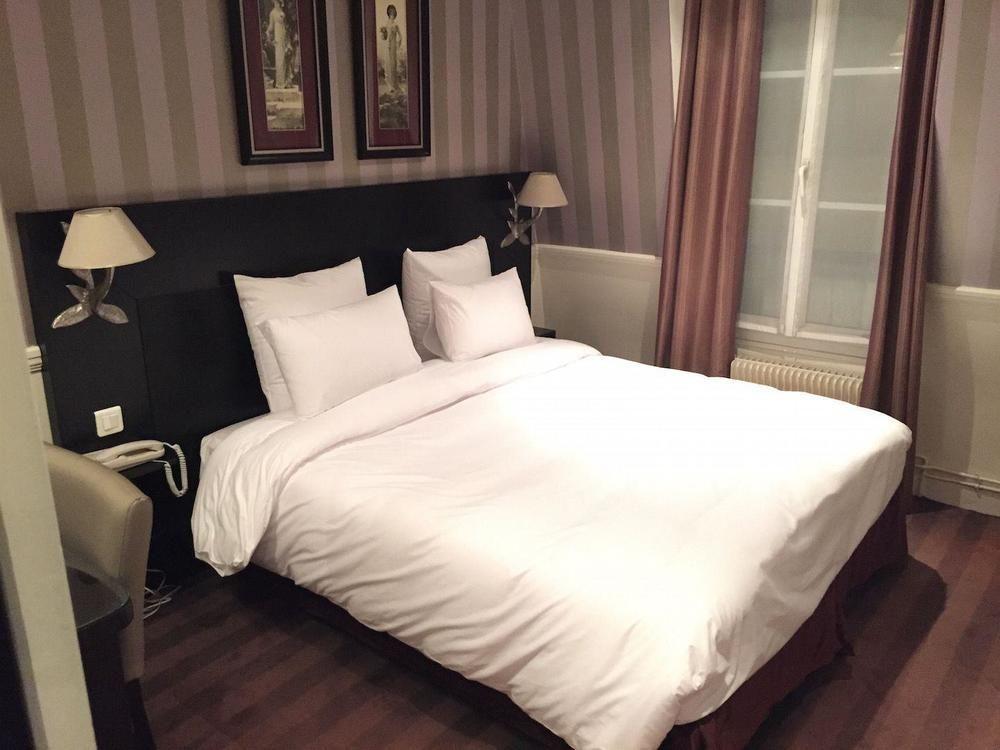 Hotel Etoile Trocadero Parigi