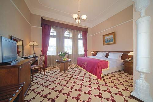Hotel 121 Parigi