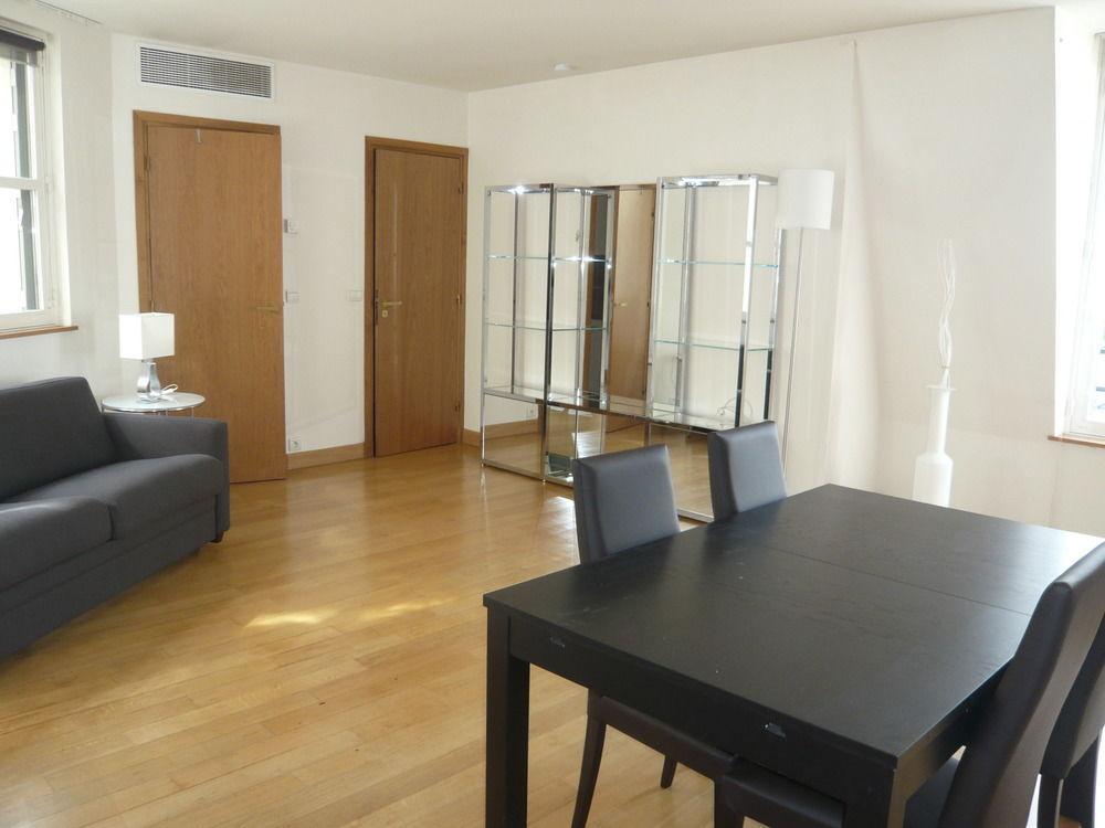 Apts Bridgestreet Champs Elysees Parigi
