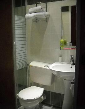 Hotel De Cabourg 2*
